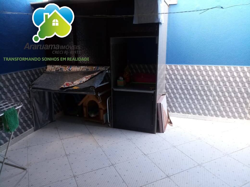 Casa à venda com 3 quartos, 200m² - Foto 13