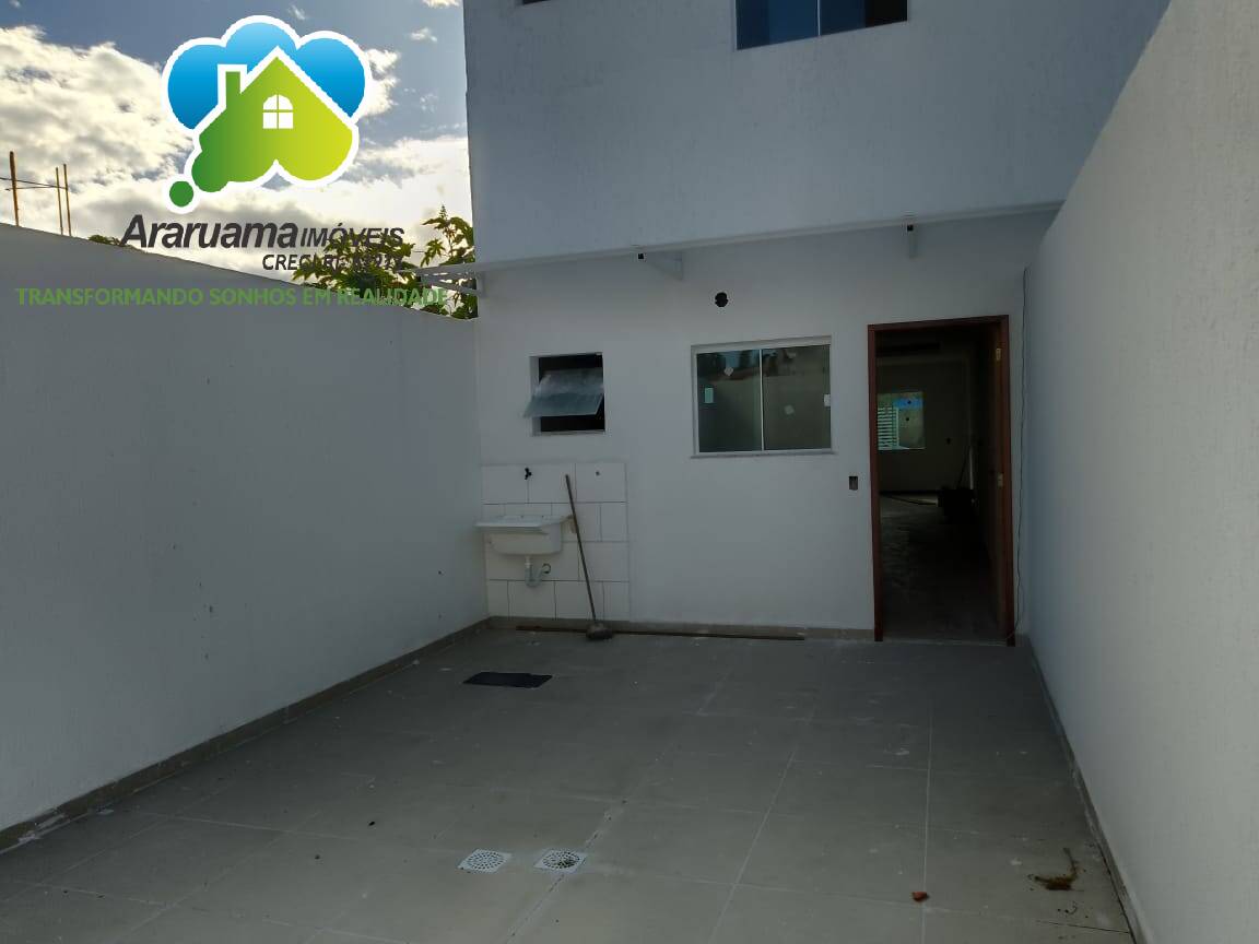 Casa à venda com 2 quartos, 150m² - Foto 4