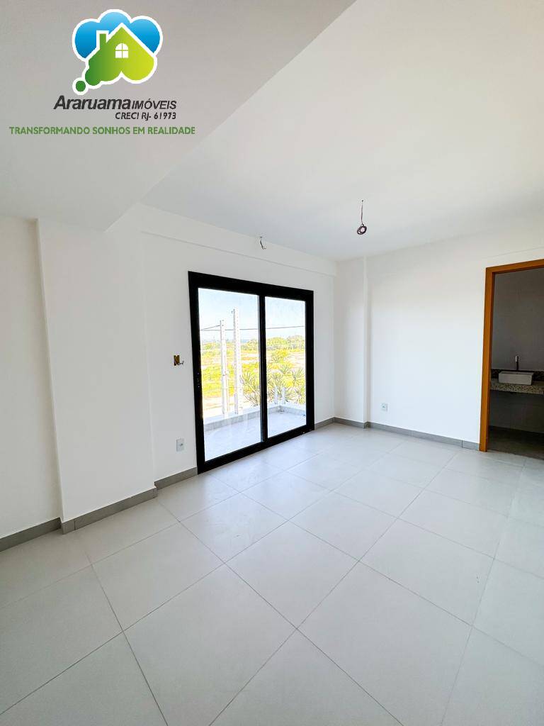 Apartamento à venda com 2 quartos, 78m² - Foto 3