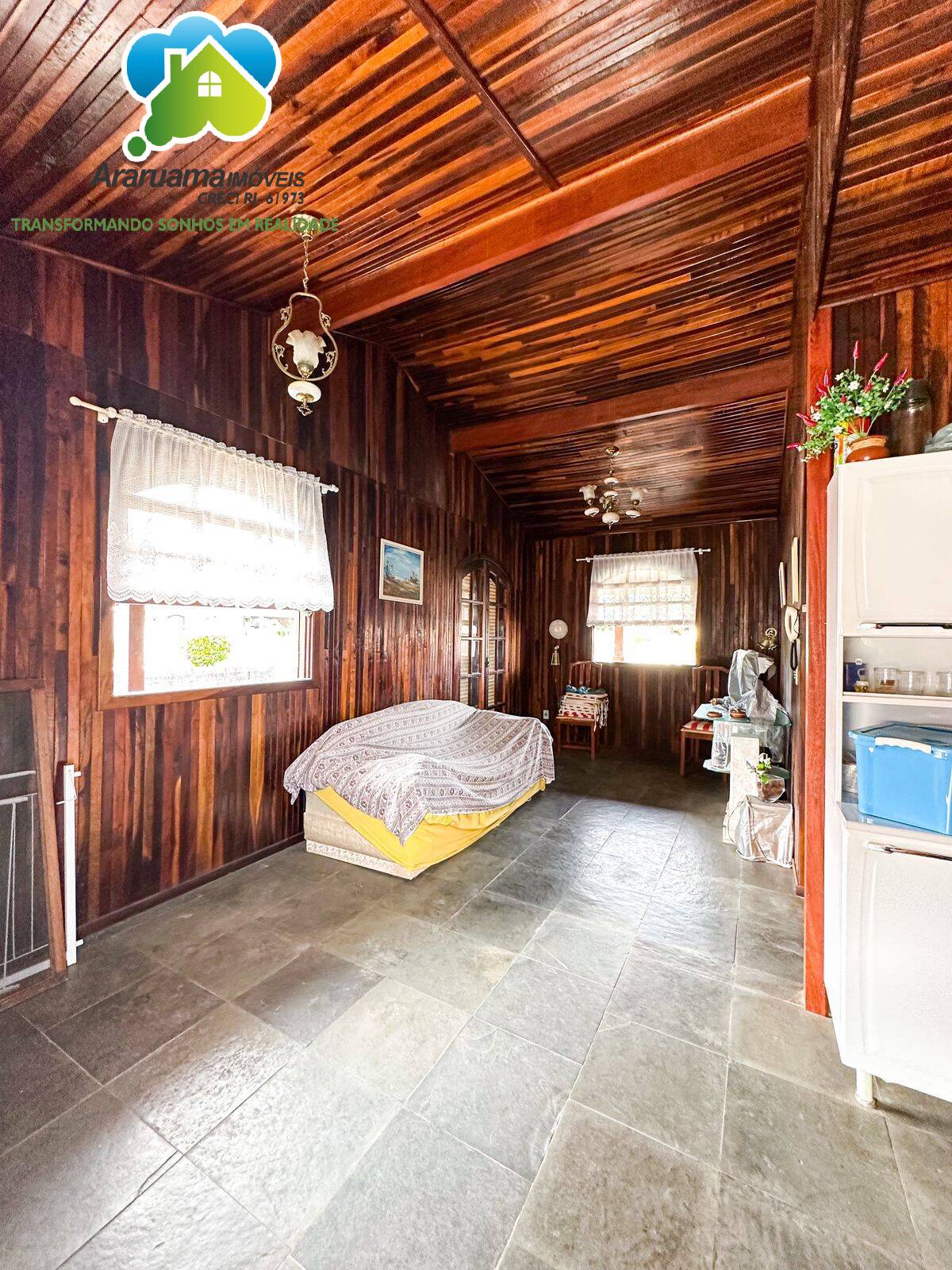 Casa à venda com 3 quartos, 85m² - Foto 8