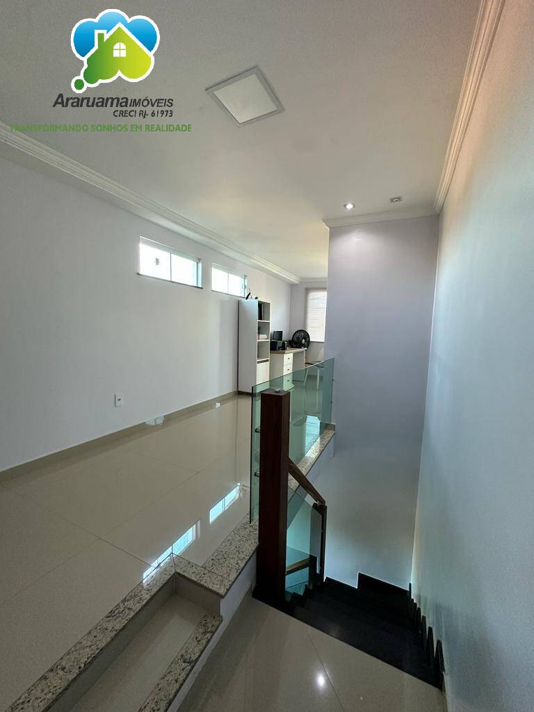 Casa à venda com 4 quartos, 650m² - Foto 18