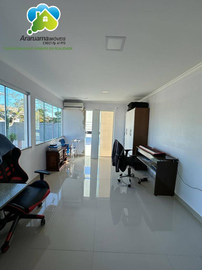 Casa à venda com 4 quartos, 650m² - Foto 22