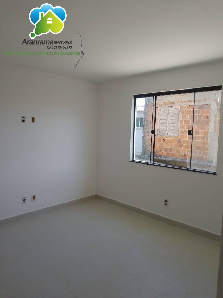 Casa à venda com 2 quartos, 130m² - Foto 13