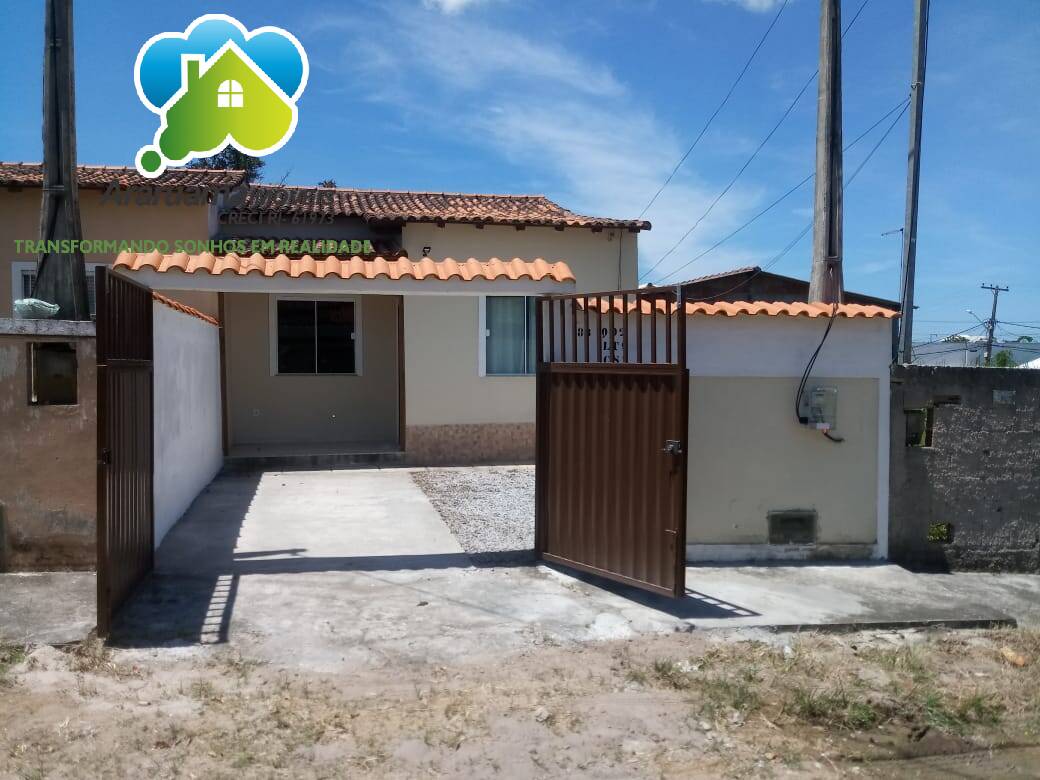 Casa à venda e aluguel com 2 quartos, 75m² - Foto 2