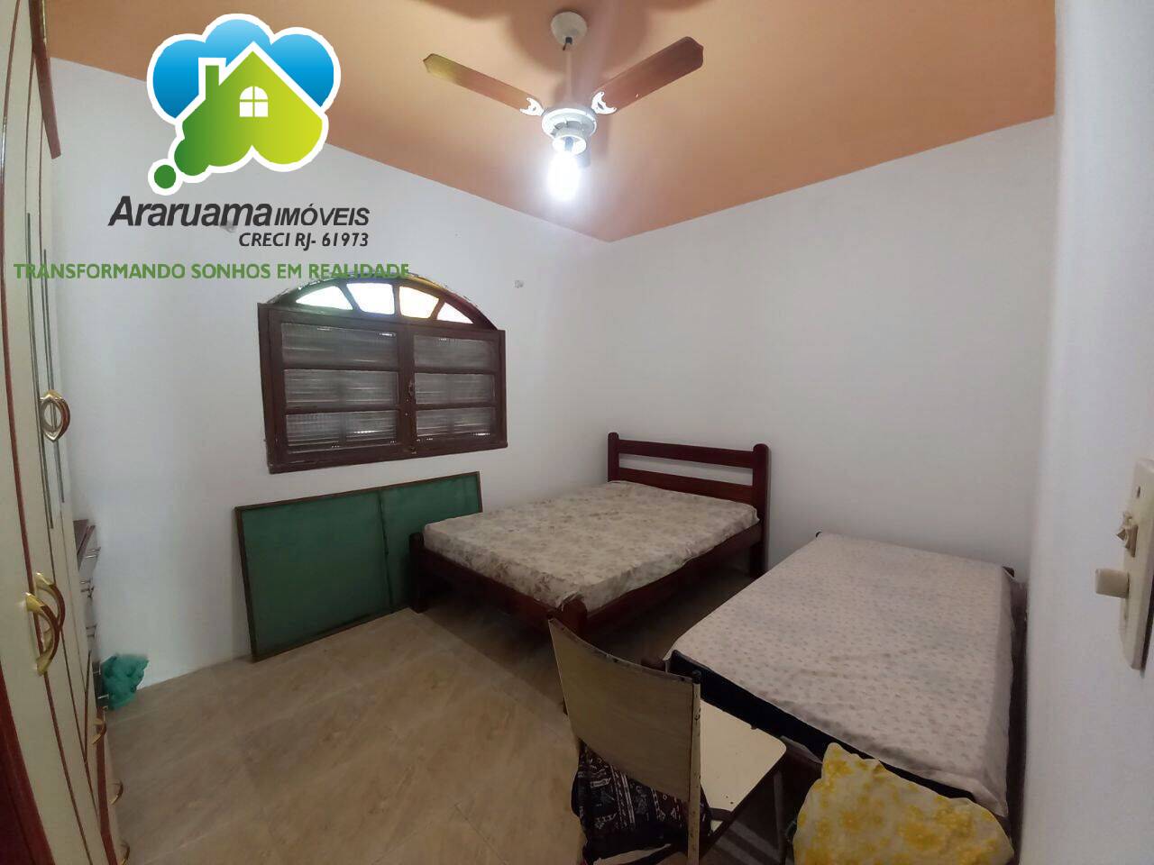 Casa à venda com 3 quartos, 200m² - Foto 13