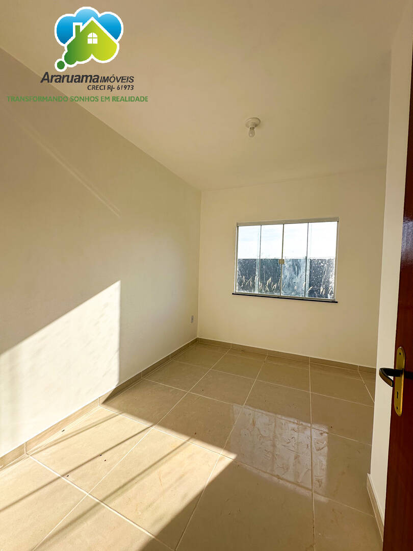 Casa à venda com 2 quartos, 140m² - Foto 7