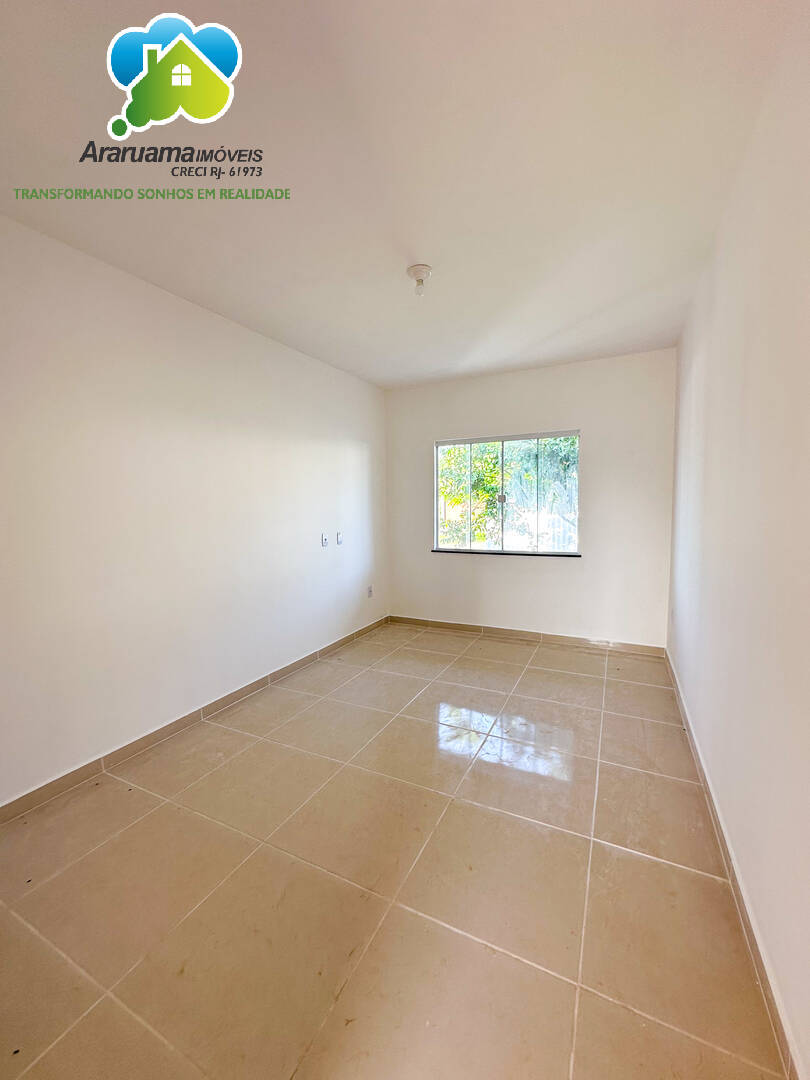 Casa à venda com 2 quartos, 140m² - Foto 6