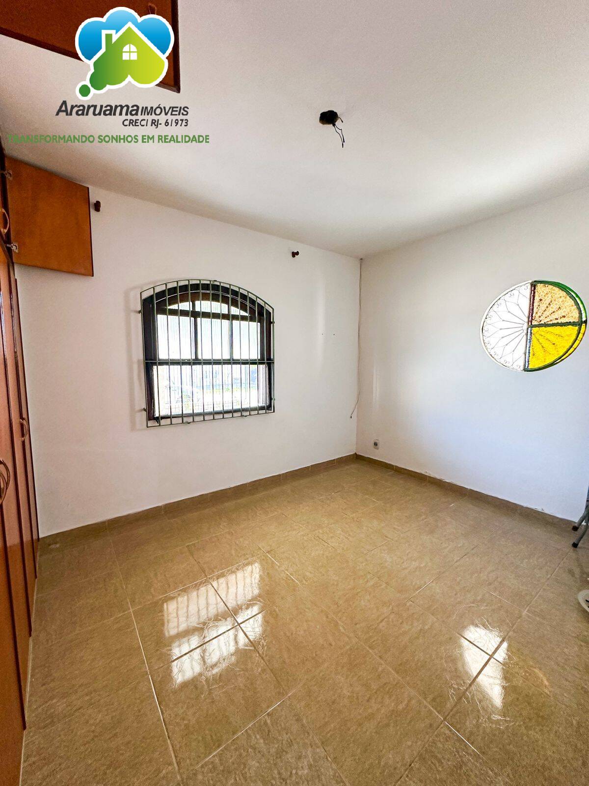 Casa à venda com 4 quartos, 450m² - Foto 5