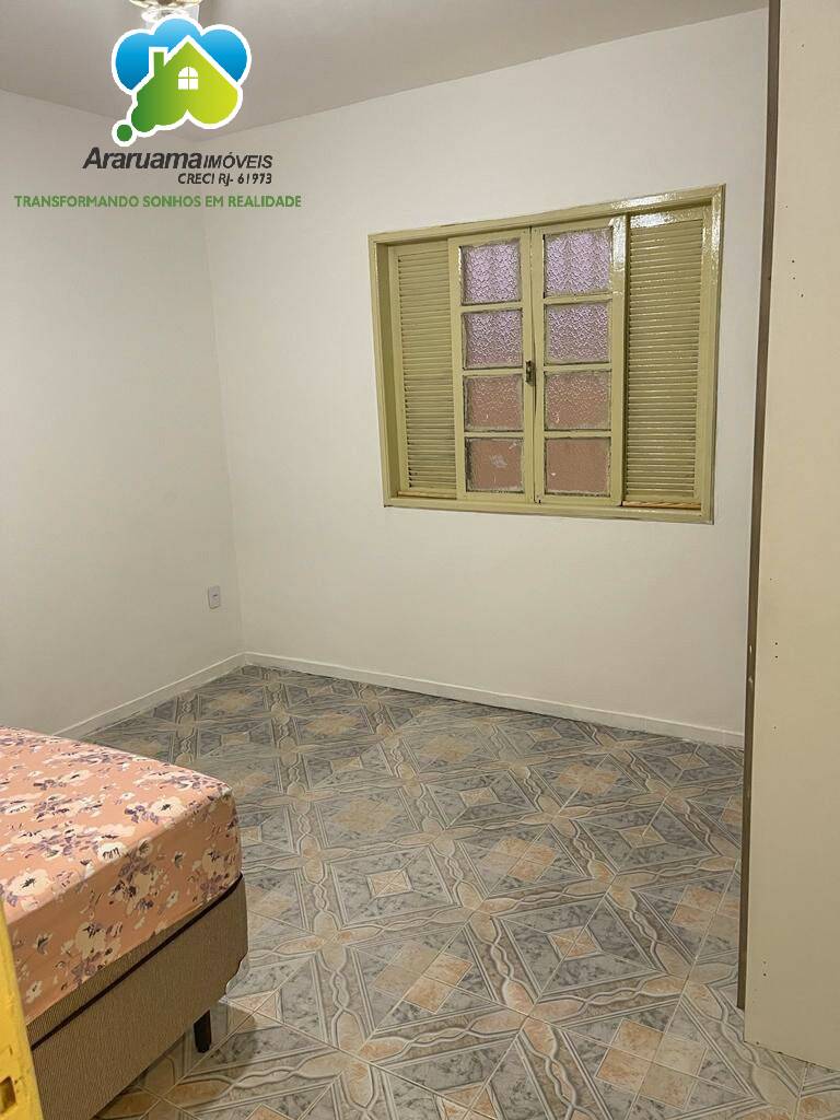 Casa à venda com 2 quartos, 250m² - Foto 8