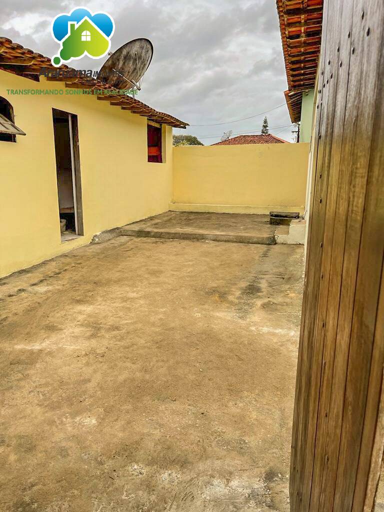 Casa à venda com 2 quartos, 250m² - Foto 11