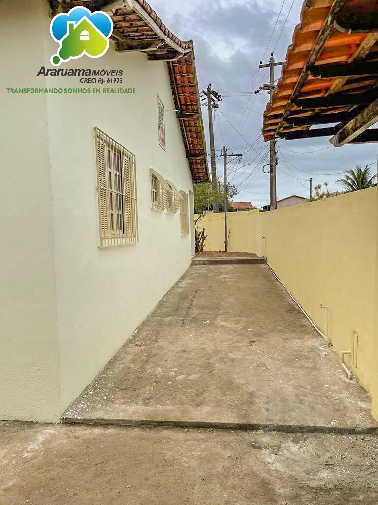 Casa à venda com 2 quartos, 250m² - Foto 4