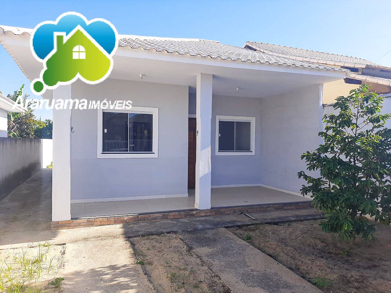 Casa à venda com 2 quartos, 225m² - Foto 1