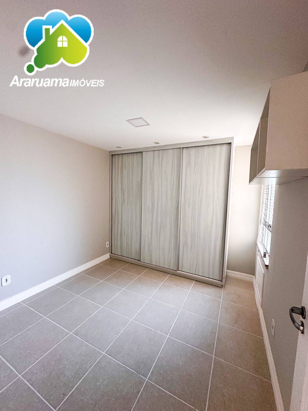 Apartamento à venda com 2 quartos, 73m² - Foto 10