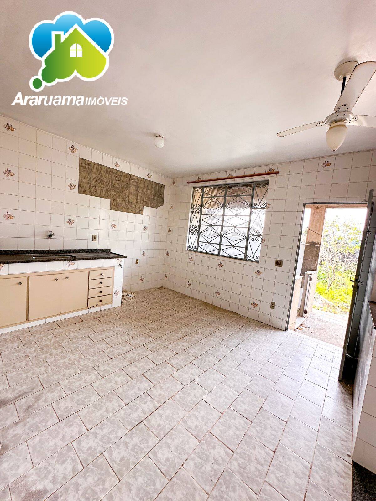 Casa à venda com 4 quartos, 800m² - Foto 12