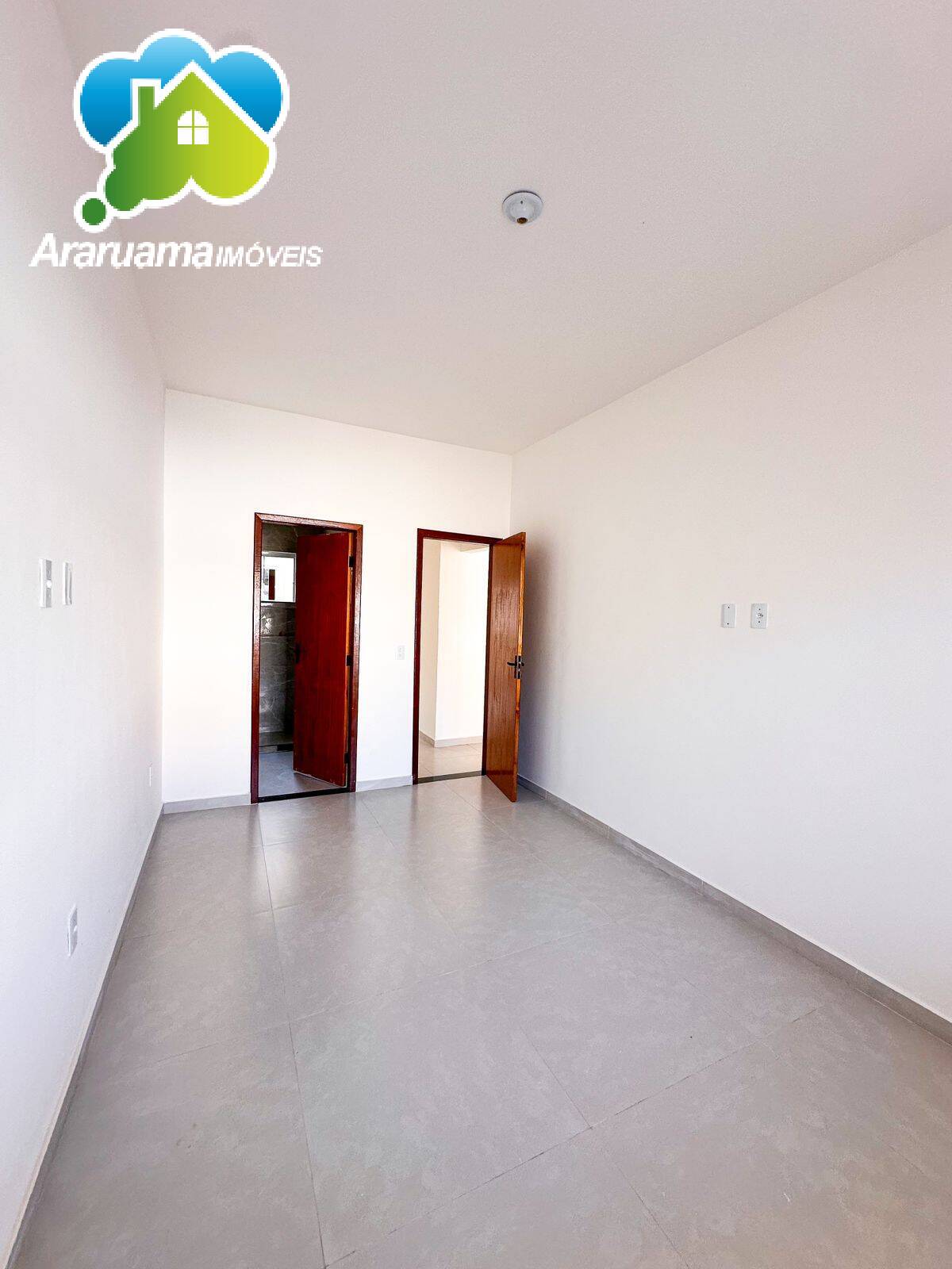 Casa à venda com 3 quartos, 93m² - Foto 7