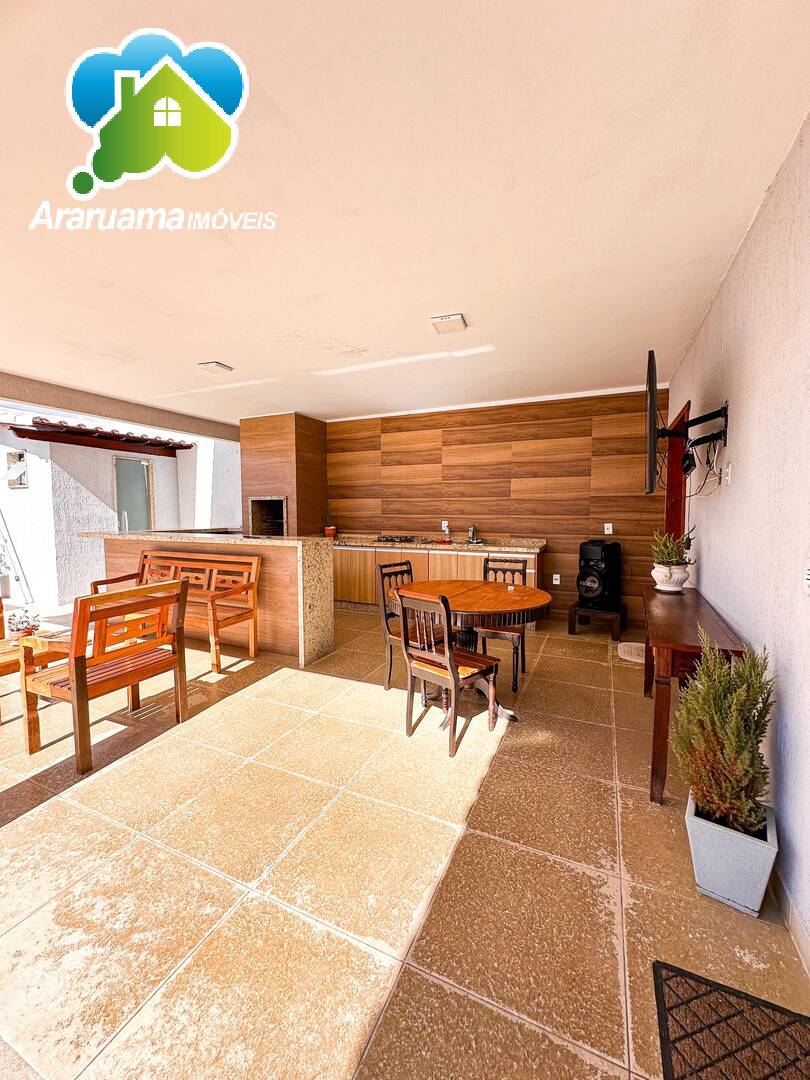 Casa à venda com 4 quartos, 300m² - Foto 39