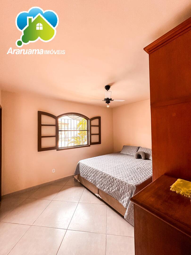 Casa à venda com 4 quartos, 360m² - Foto 10